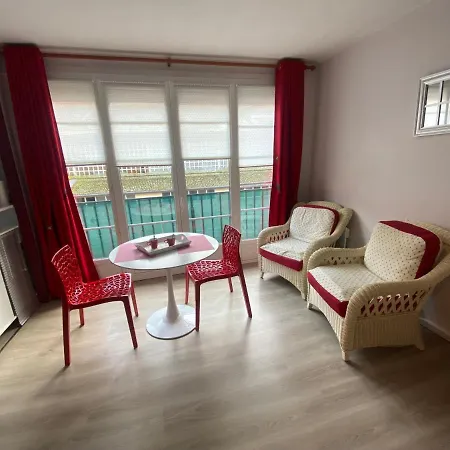 Apartamento Avec Parking Privé Au Cœur Du Tréport *